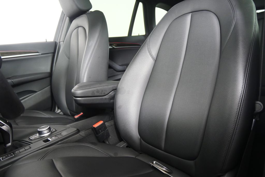 2021 BMW X1 sDrive28i 10