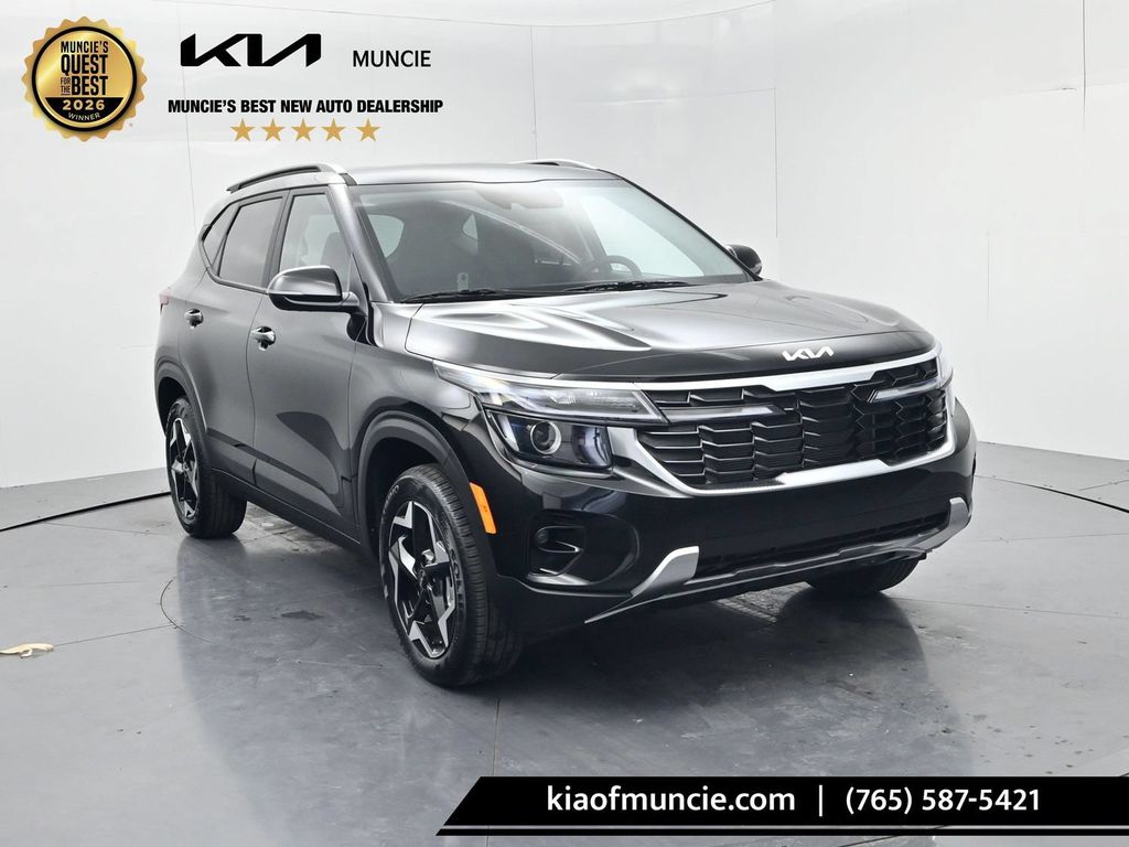 Fusion Black 2026 Kia Seltos SUV / Crossover All-Wheel Drive Continuously Variable Transmission