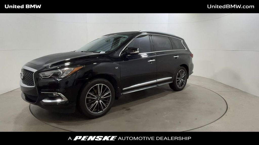 2017 INFINITI QX60 Base 4