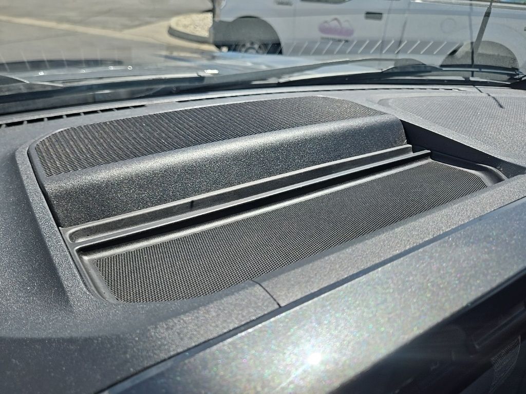 Used 2023 Gray Ford XLT image 43