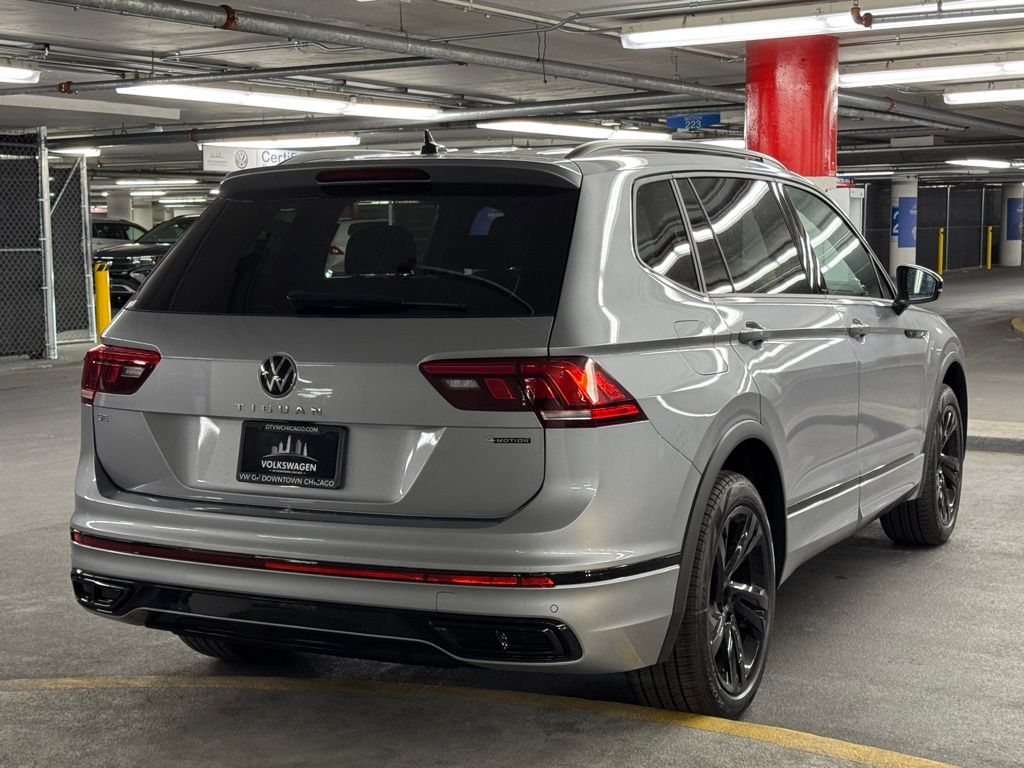 2024 Volkswagen Tiguan 2.0T SE R-Line Black 6