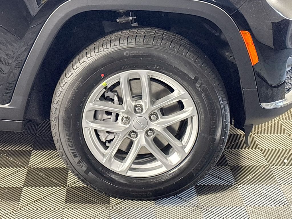 Grand Cherokee L Laredo X