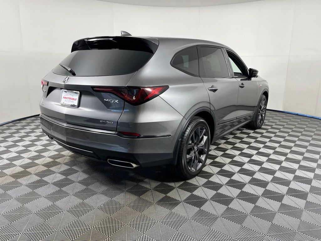 Thumbnail: 2022 Acura MDX - 5