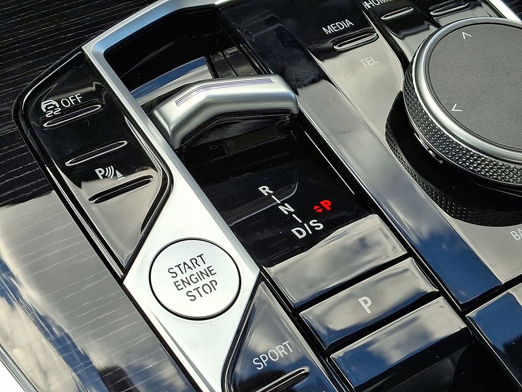 Thumbnail: 2026 BMW X7 - 7