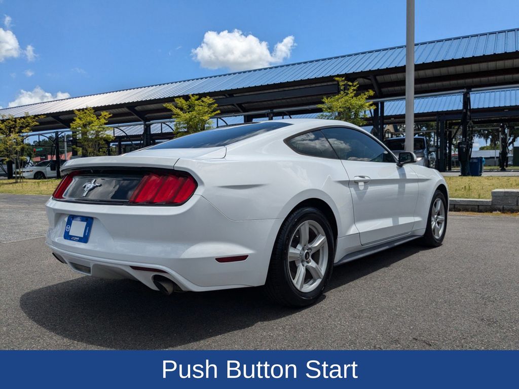 2017 Ford Mustang V6