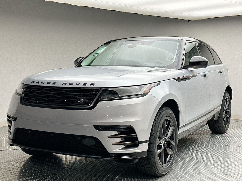 2025 Land Rover Range Rover Velar Dynamic SE -
                Paramus, NJ