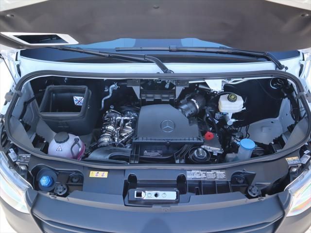 Thumbnail: 2026 Mercedes-Benz Sprinter - 32