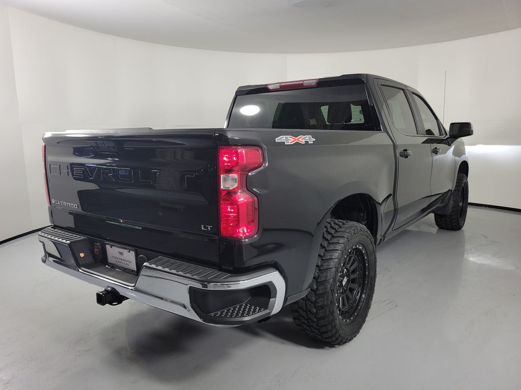 2022 Chevrolet Silverado 1500 LT - 4