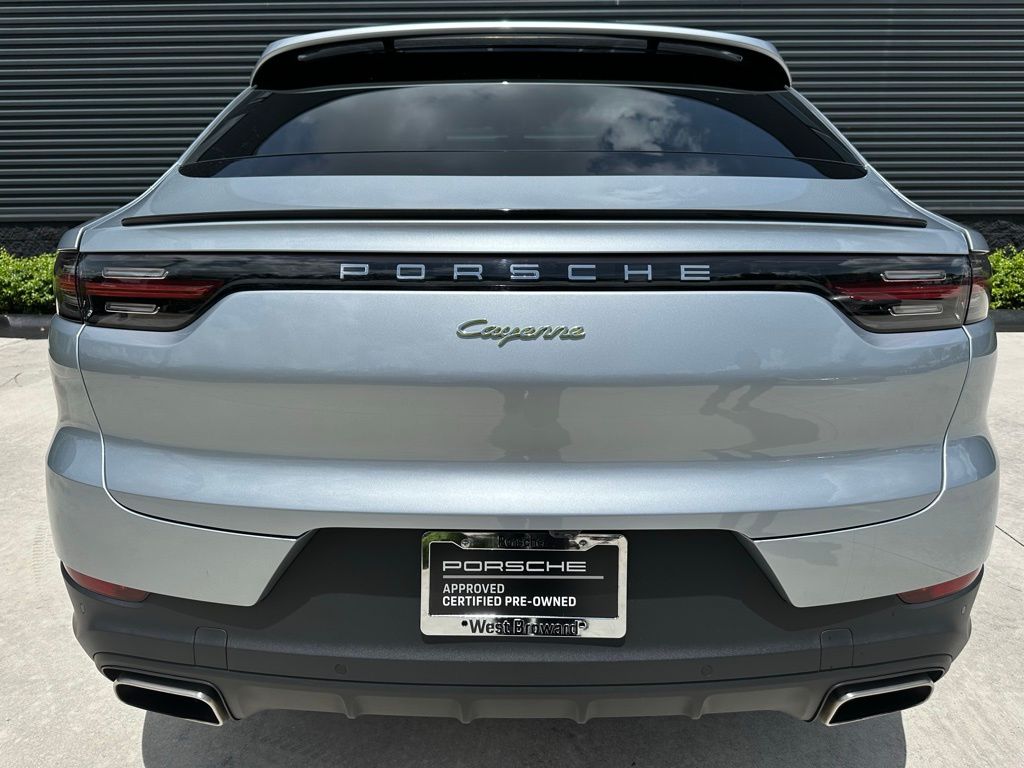 Thumbnail: 2023 Porsche  - 12