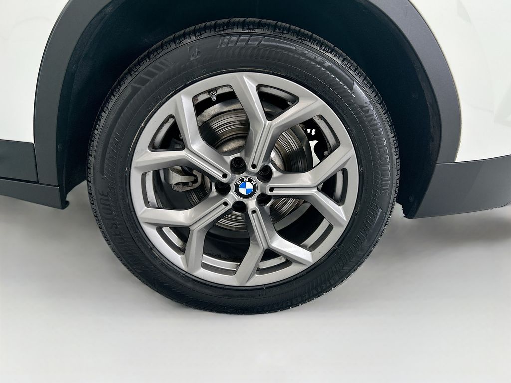 Thumbnail: 2023 BMW X3 - 30