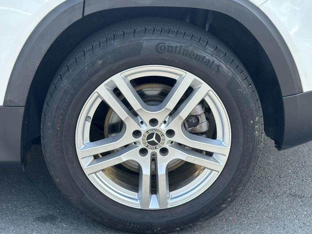 2021 Mercedes-Benz GLB 250 7