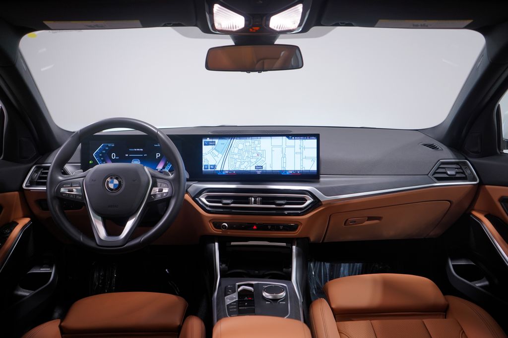 Thumbnail: 2023 BMW 3 Series - 10