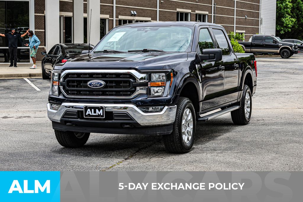 Used 2023 Blue Ford XLT image 4