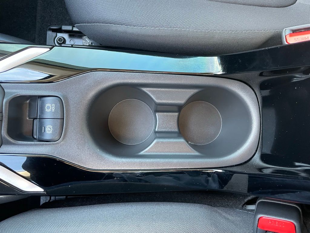 Thumbnail: 2022 Toyota Corolla - 21