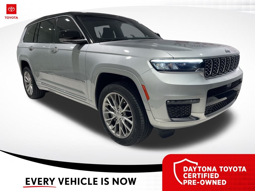 2023 Jeep Grand Cherokee L Summit's photo