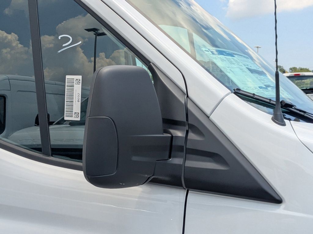 2025 Ford Transit 250
