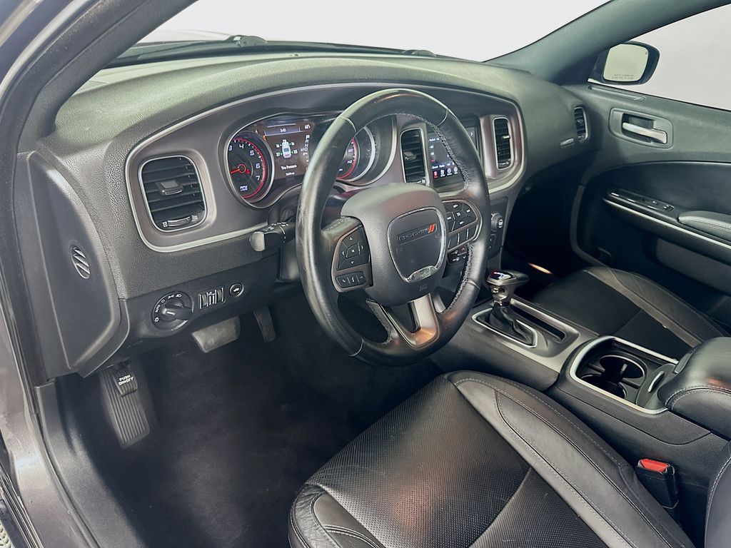 Thumbnail: 2020 Dodge Charger - 9