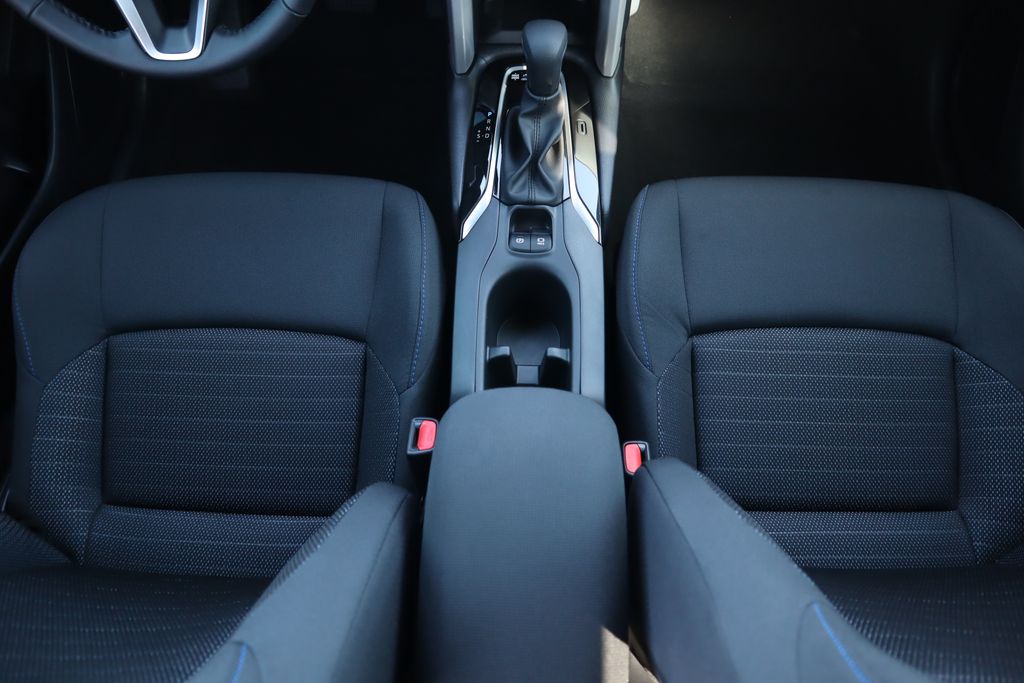 Thumbnail: 2025 Toyota Corolla Cross - 16