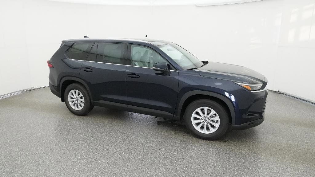 Thumbnail: 2025 Toyota Grand Highlander - 2