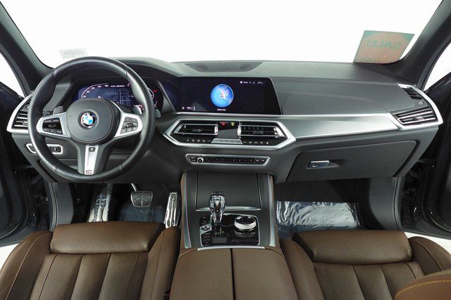 2022 BMW X5 M50i 24