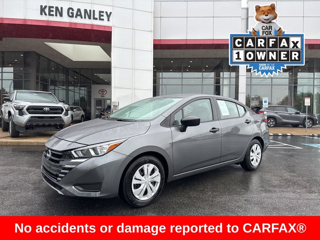 2024 Nissan Versa 1.6 S photo