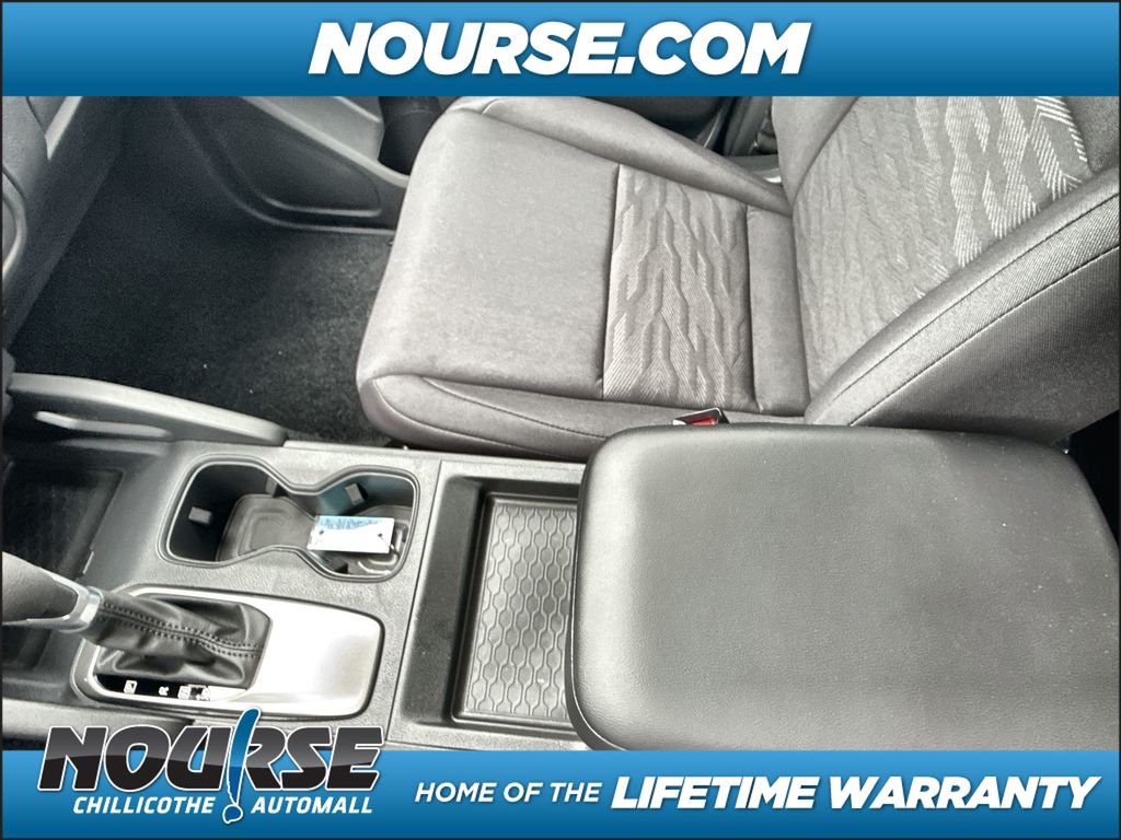 2025 Nissan Frontier S photo