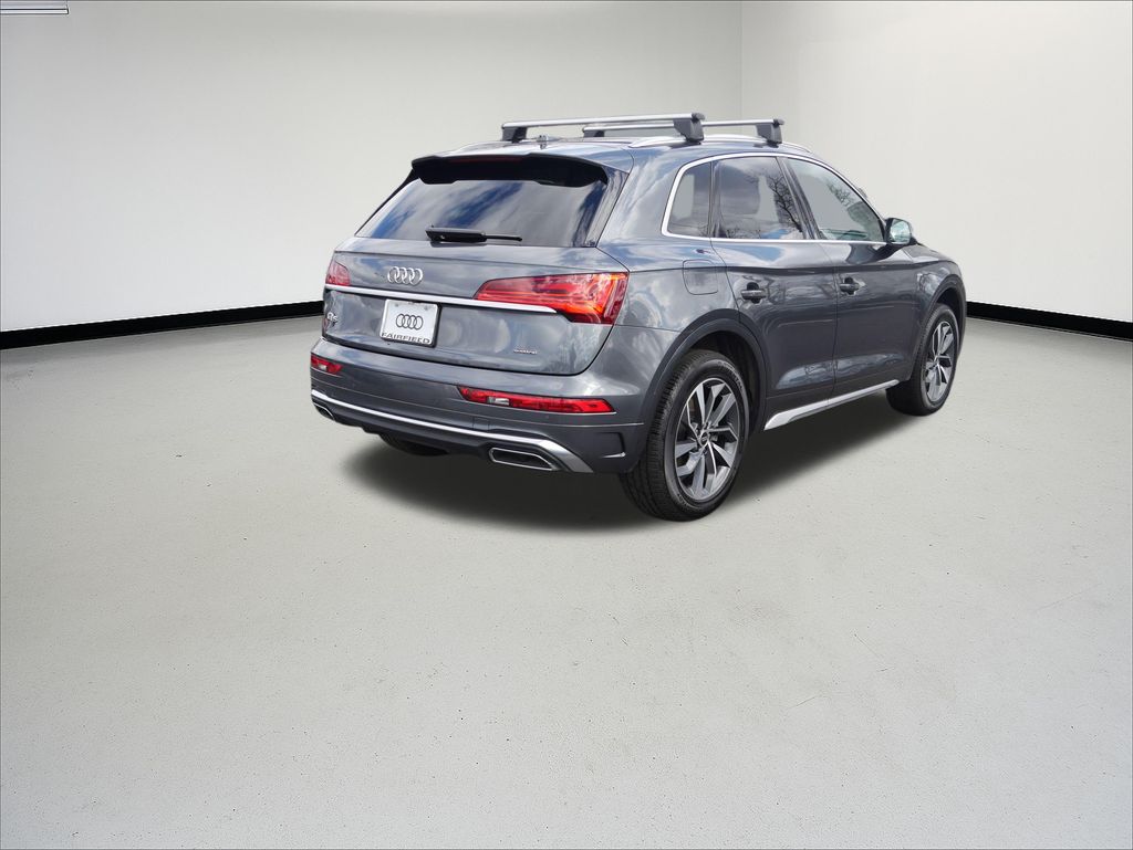 Thumbnail: 2023 Audi Q5 - 5