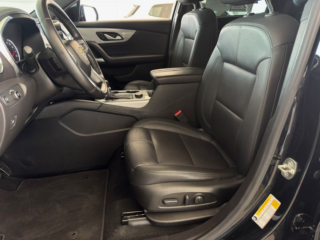 2022 Chevrolet Blazer LT Black at AutoSavvy Houston Southwest