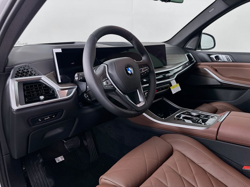 Thumbnail: 2026 BMW X5 - 9