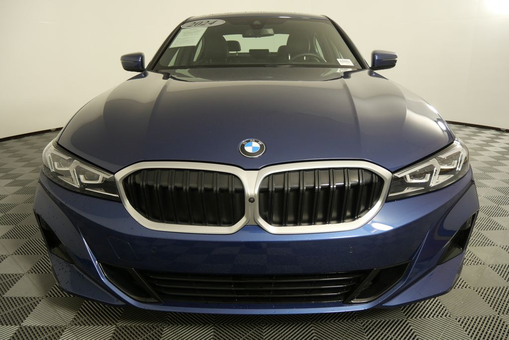 2024 BMW 3 Series 330i 10