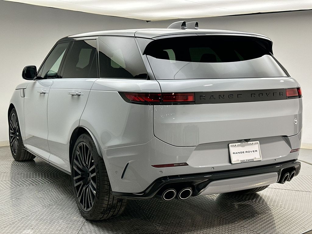 Thumbnail: 2026 Land Rover Range Rover Sport - 11