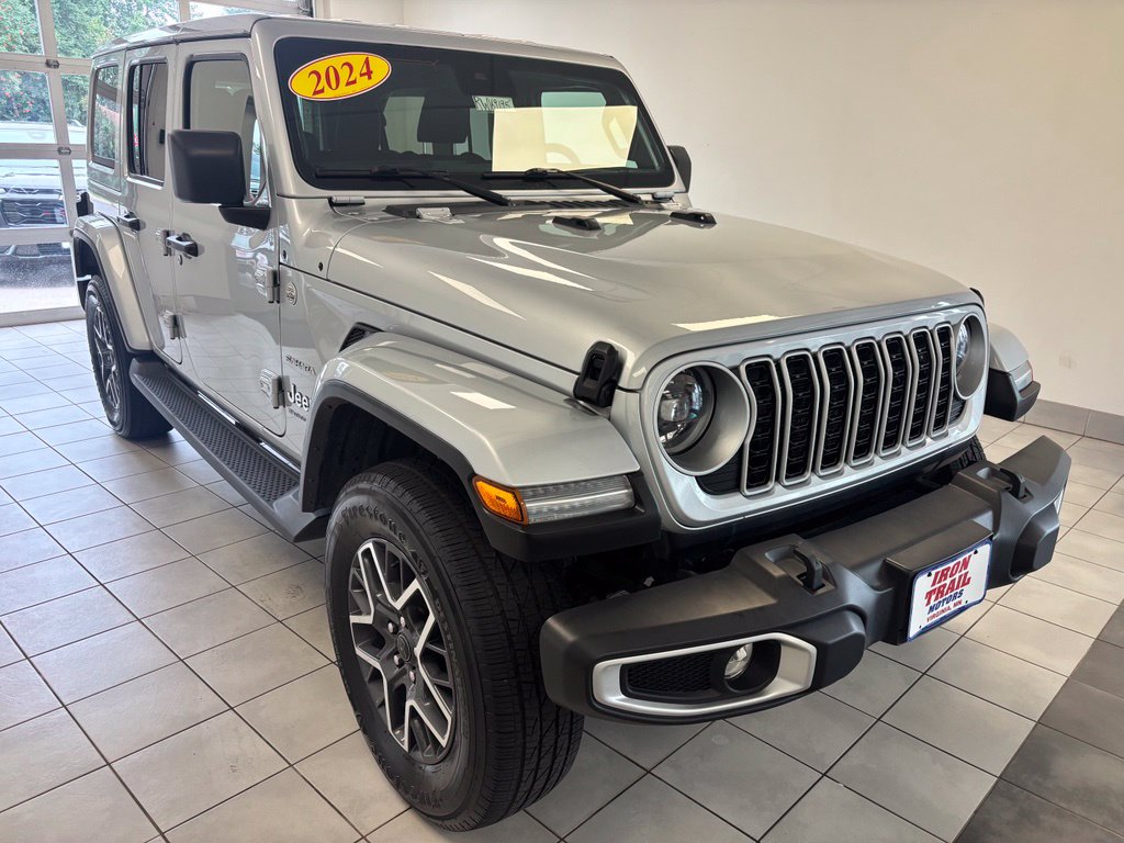 Used 2024 Jeep Wrangler SUV
