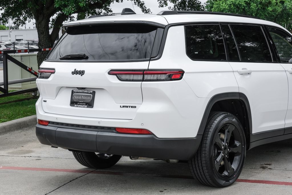used 2022 Jeep Grand Cherokee L car, priced at $29,343