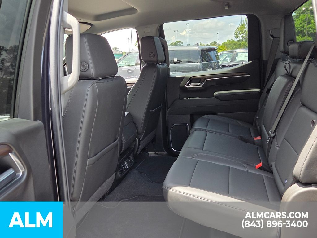 Used 2025 Titanium GMC SLT image 6