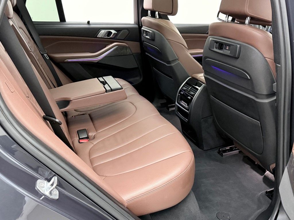 Thumbnail: 2020 BMW X5 - 27