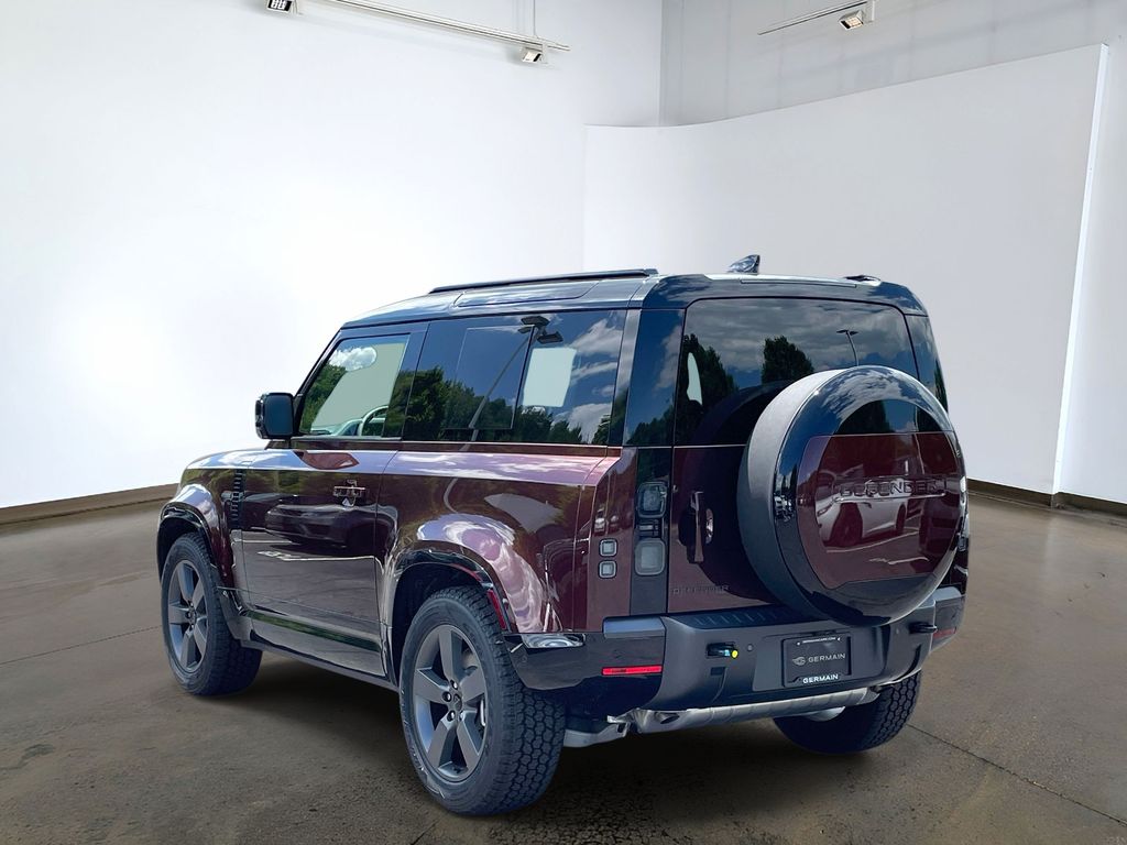 New 2026 Red Land Rover X-Dynamic SE image 6