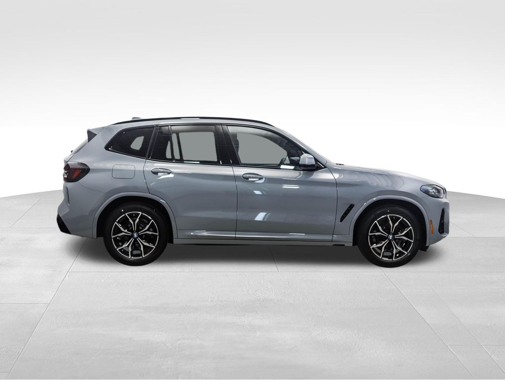 Thumbnail: 2023 BMW X3 - 6