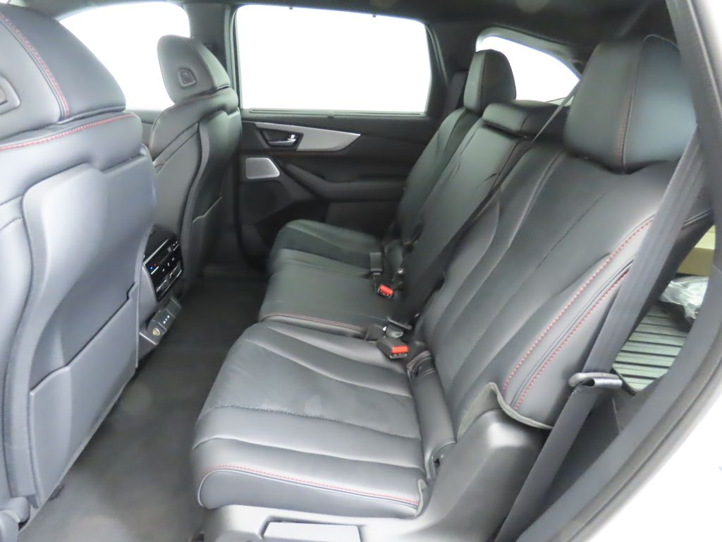 2025 Acura MDX Base 21