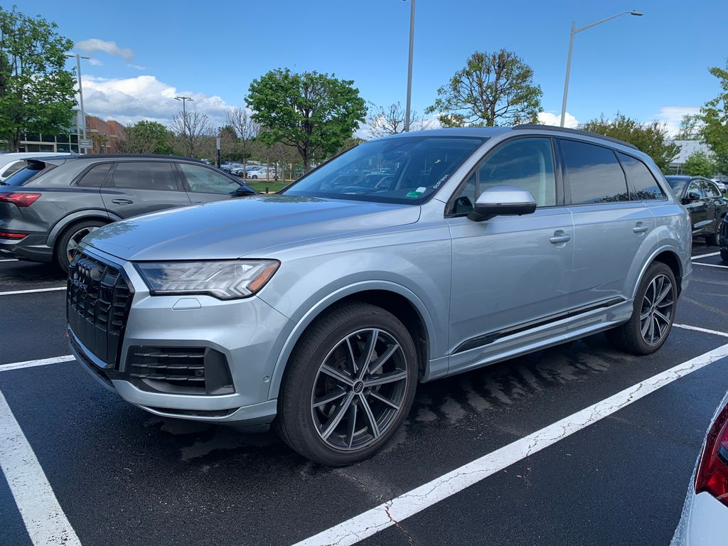 Thumbnail: 2023 Audi Q7 - 2