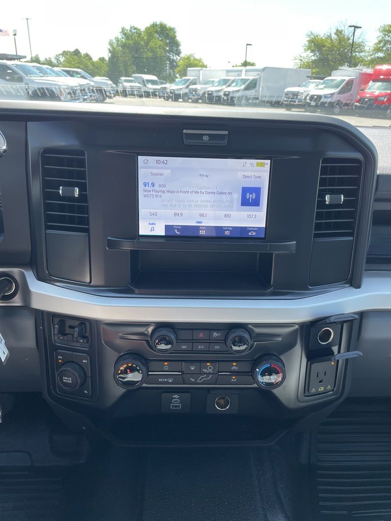 2026 Ford F-450 Chassis XL