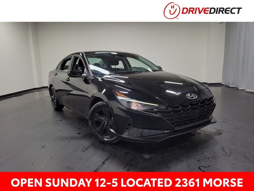 Phantom Black 2023 Hyundai Elantra Sedan Front-Wheel Drive Continuously Variable Transmission