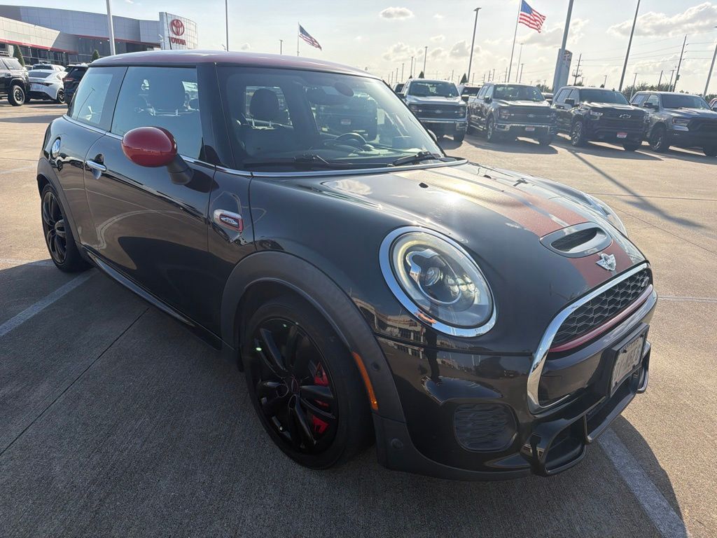car-gallery-2