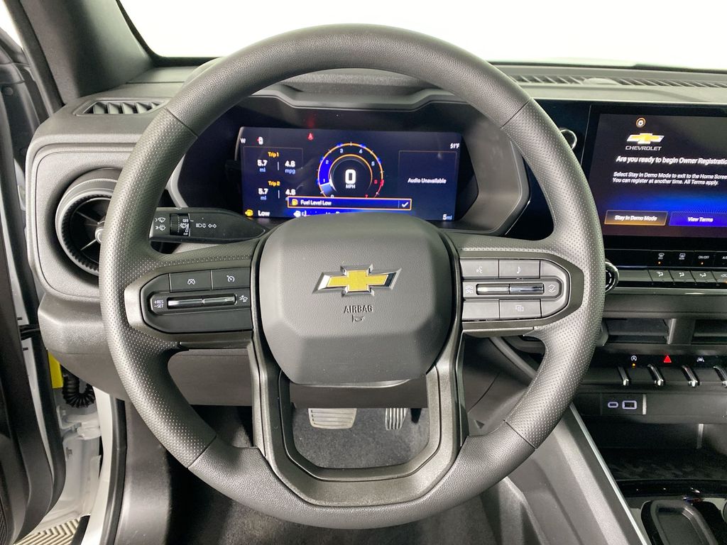 2025 Chevrolet Colorado Work Truck photo