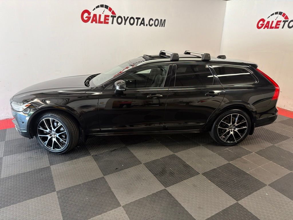 Used 2018 Volvo V90 Cross Country Wagon