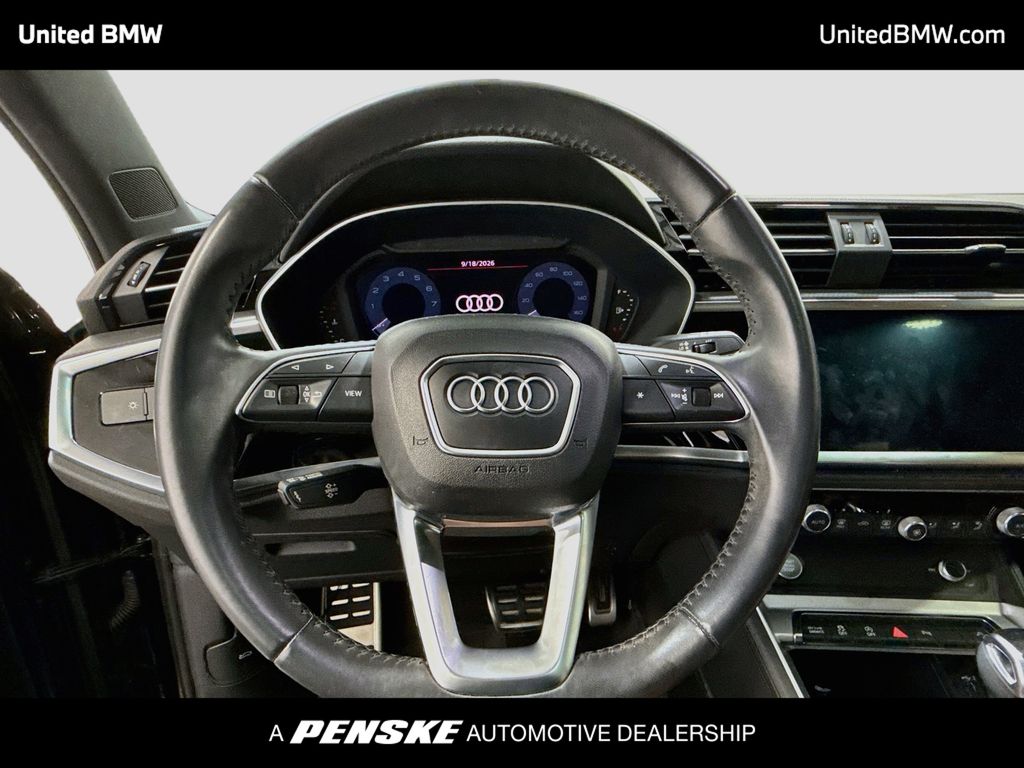 Thumbnail: 2020 Audi Q3 - 13