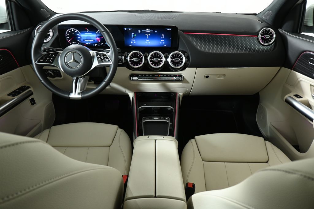 Thumbnail: 2026 Mercedes-Benz GLA - 4