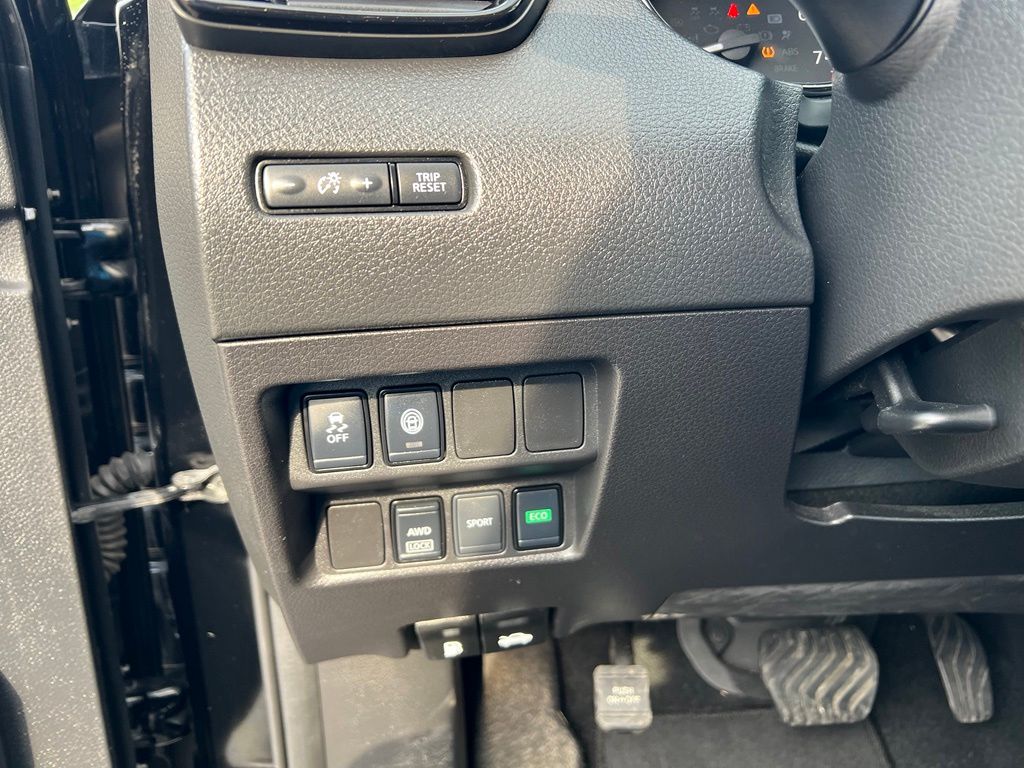 Used 2021 Nissan Rogue Sport SUV