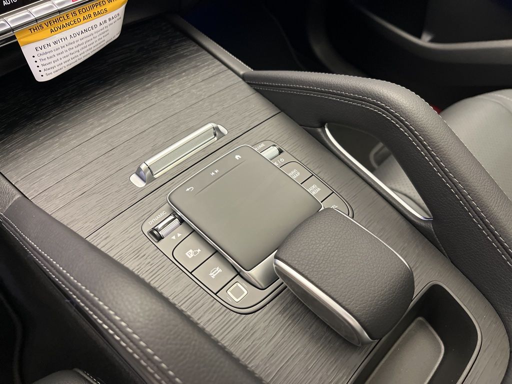 Thumbnail: 2026 Mercedes-Benz GLE - 20