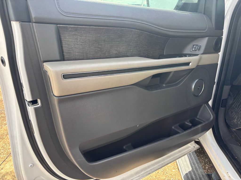2019 Ford Expedition Max Limited White at Emmons Autoplex