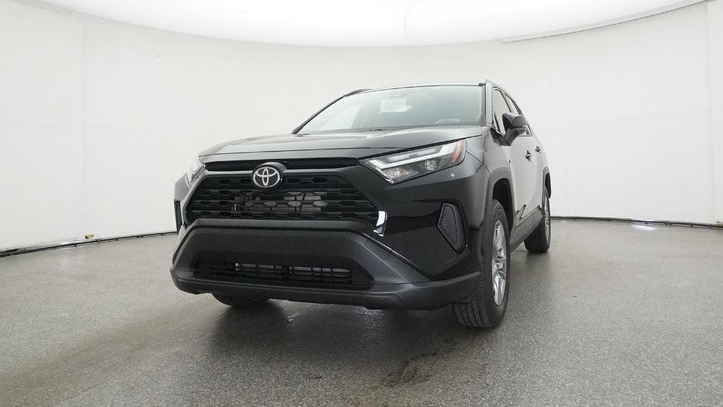 Thumbnail: 2025 Toyota RAV4 - 31